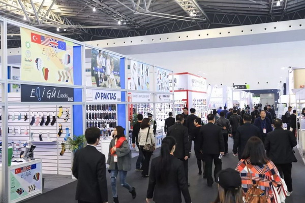 2019上海襪交會倒計時！解讀襪子及流行服飾生態(tài)鏈展(圖3)